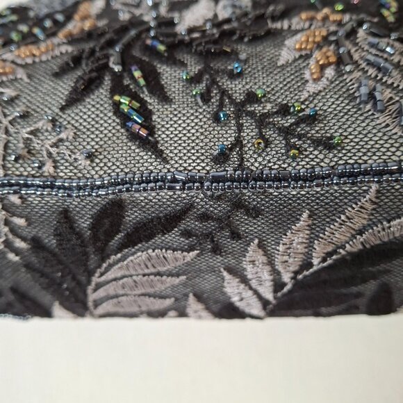 Vintage Small Tapestry Beaded Evening Purse Metal Top Handle, Crossbody Chain - Picture 11 of 16